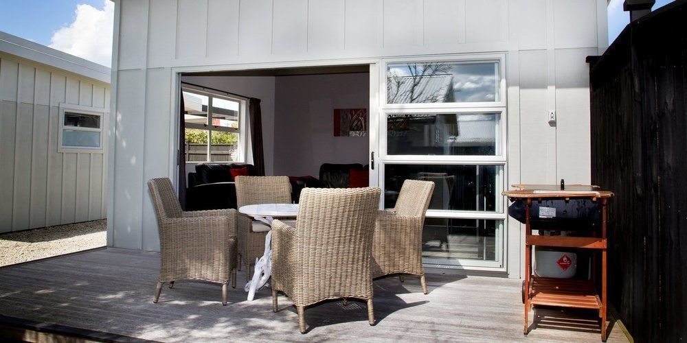 Two Four Cologne Villa Martinborough Exterior photo